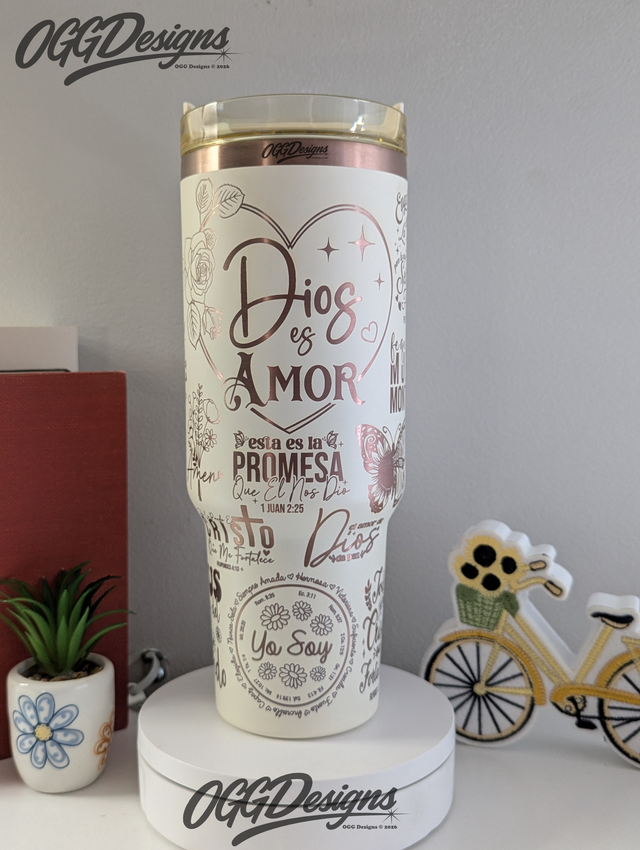 Dios es Amor a 40 oz Engraved Tumbler with handle Spanish Bible verses - OGGDesigns
